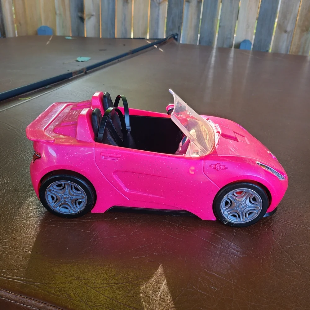 Barbie Glam Convertible Hot Pink‎ Car Used Toy Doll Ride Whip